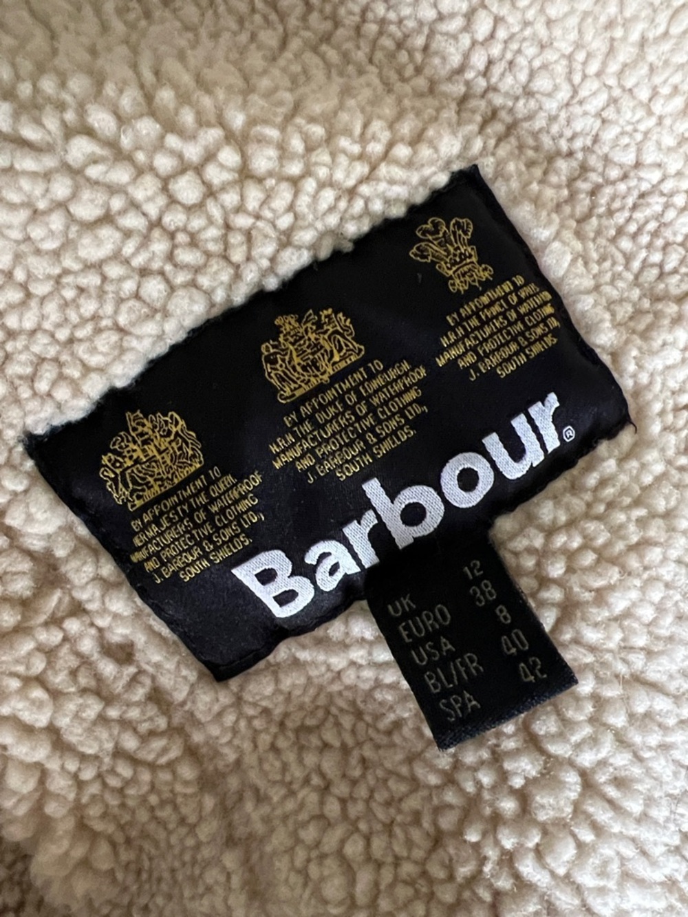 Barbour Cream Sherpa Jacket with Branded Metal Chain - Picture 3 of 4